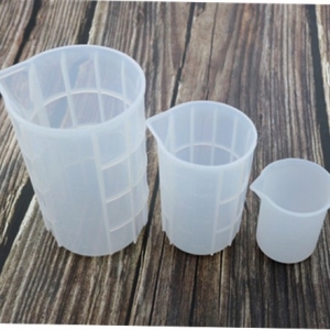 Silicone Measuring Cups for Resin