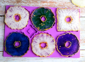 DIY Geode Coaster Molds